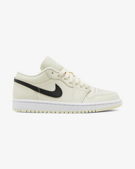 NIKE AIR JORDAN1 LOW COCONUT MILK WMNS