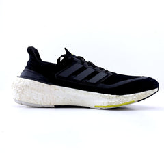 ADIDAS ULTRABOOST LIGHT