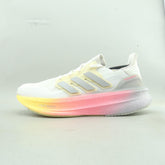 ADIDAS ULTRABOOST 5