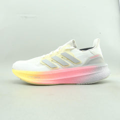 ADIDAS ULTRABOOST 5