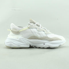ADIDAS OZWEEGO