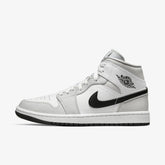 Air Jordan 1 Mid 'Light Smoke Grey' (2021) (Womens)