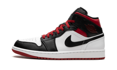 1 Mid "Gym Red Black Toe" DQ8426 106
