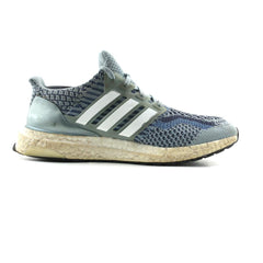 ADIDAS ULTRABOOST 5.0 DNA