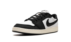 1 KO Low "Black / White" DX4981 100