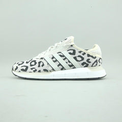 ADIDAS SWIFT RUN X