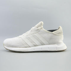 ADIDAS SWIFT RUN X