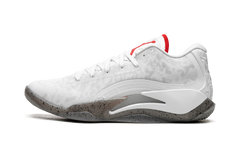 Zion 3 "White/University Red" DR0675 106