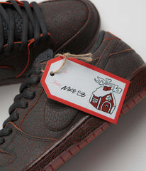 Nike SB Dunk Low Pro Premium 'Krampus' Shoes - Dark Smoke Grey / Campfire Orange - Black