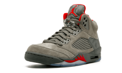5 Retro "Camo" 136027 051