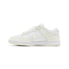 Dunk Low Retro 'Coconut Milk' W (2022)