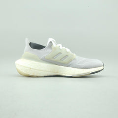 ADIDAS  ULTRA BOOST 22