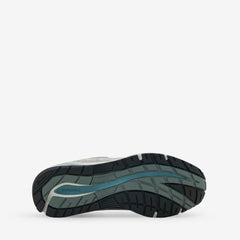 Made in UK 991v2 Dove | Alloy | Silver