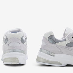 U992NC White | Reflection | Silver Metallic