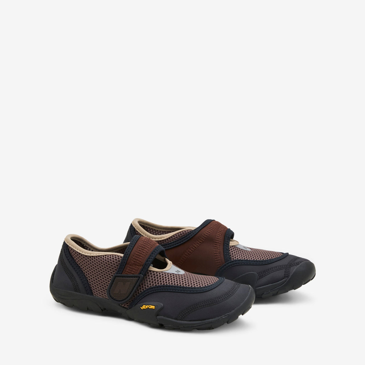 Tokyo Design Studio x MT24YJ Cortado | Pumpernickel