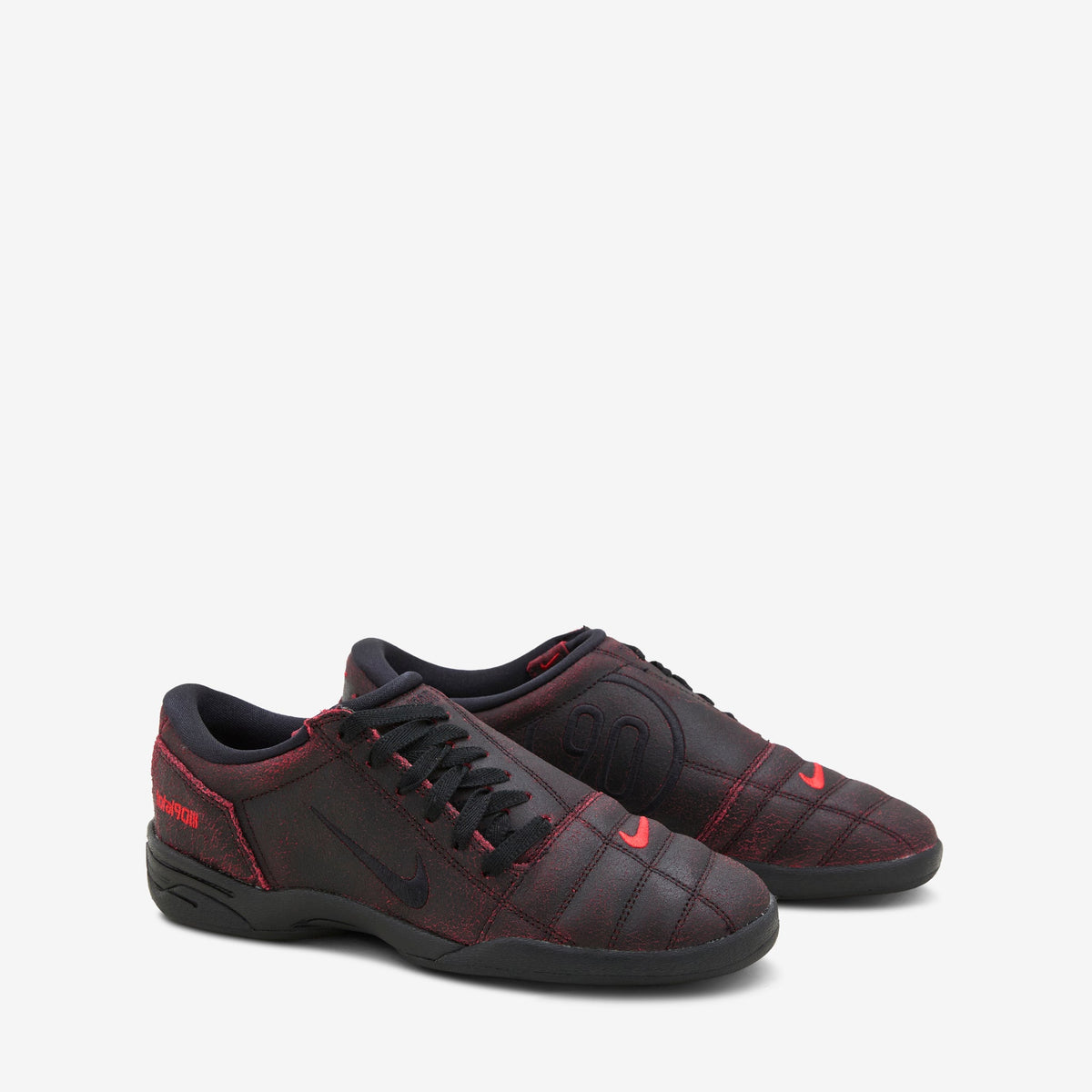 Total 90 Premium Black | Black | University Red