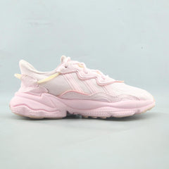ADIDAS  OZWEEGO