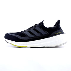 ADIDAS  ULTRABOOST LIGHT