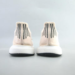 ADIDAS  SWIFT RUN