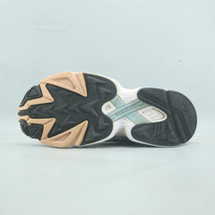 ADIDAS  FALCON 2000