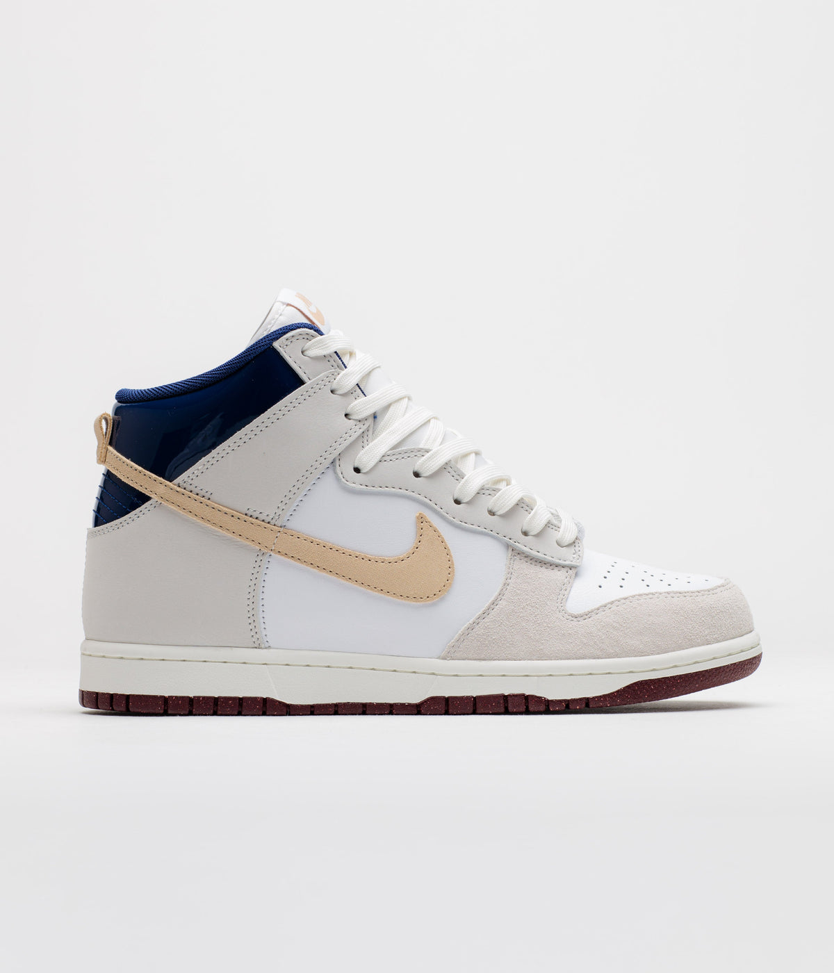 Nike SB x Beyond Dunk High Pro Shoes - White / Ivory - Sand Dune - Blue Void